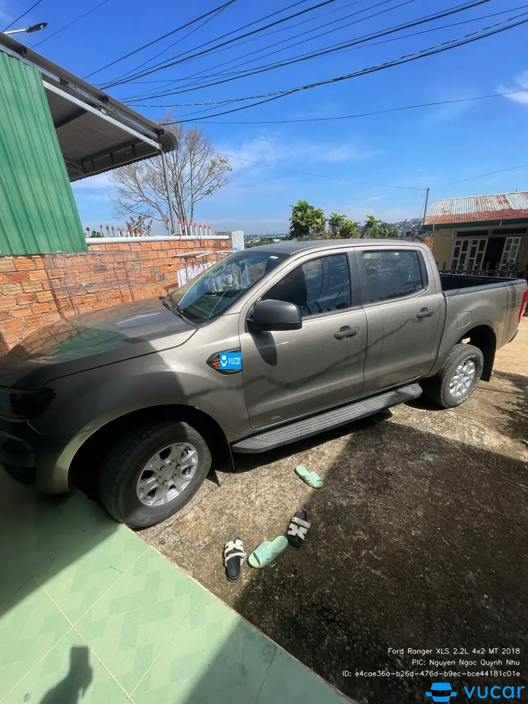 Ford Ranger XLS 2.2L 4x2 MT 2018 - Ngoại thất 2