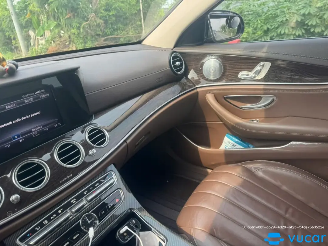Mercedes E class  2016 - Nội thất 26
