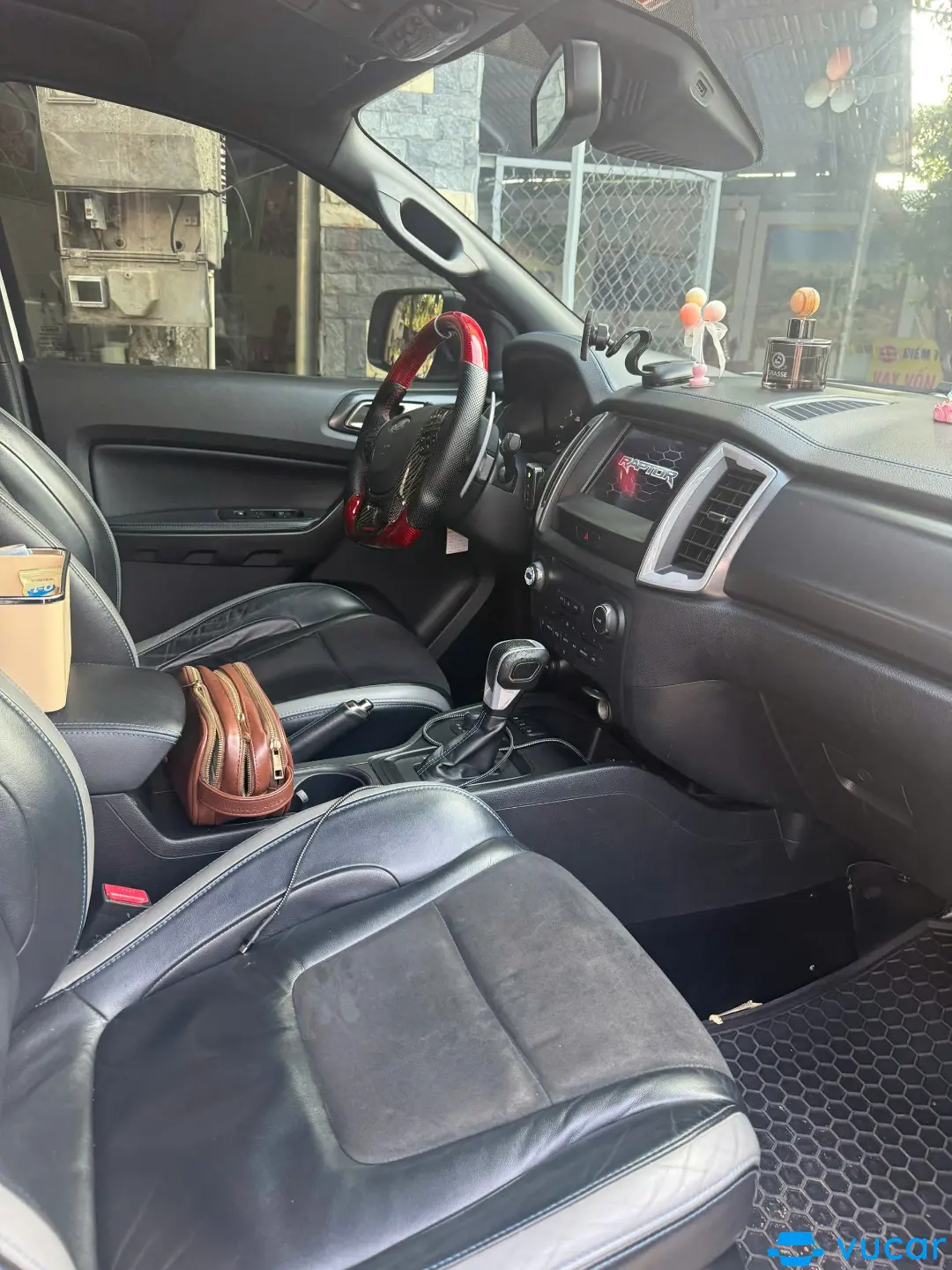 Ford Raptor 2020 - Nội thất 1