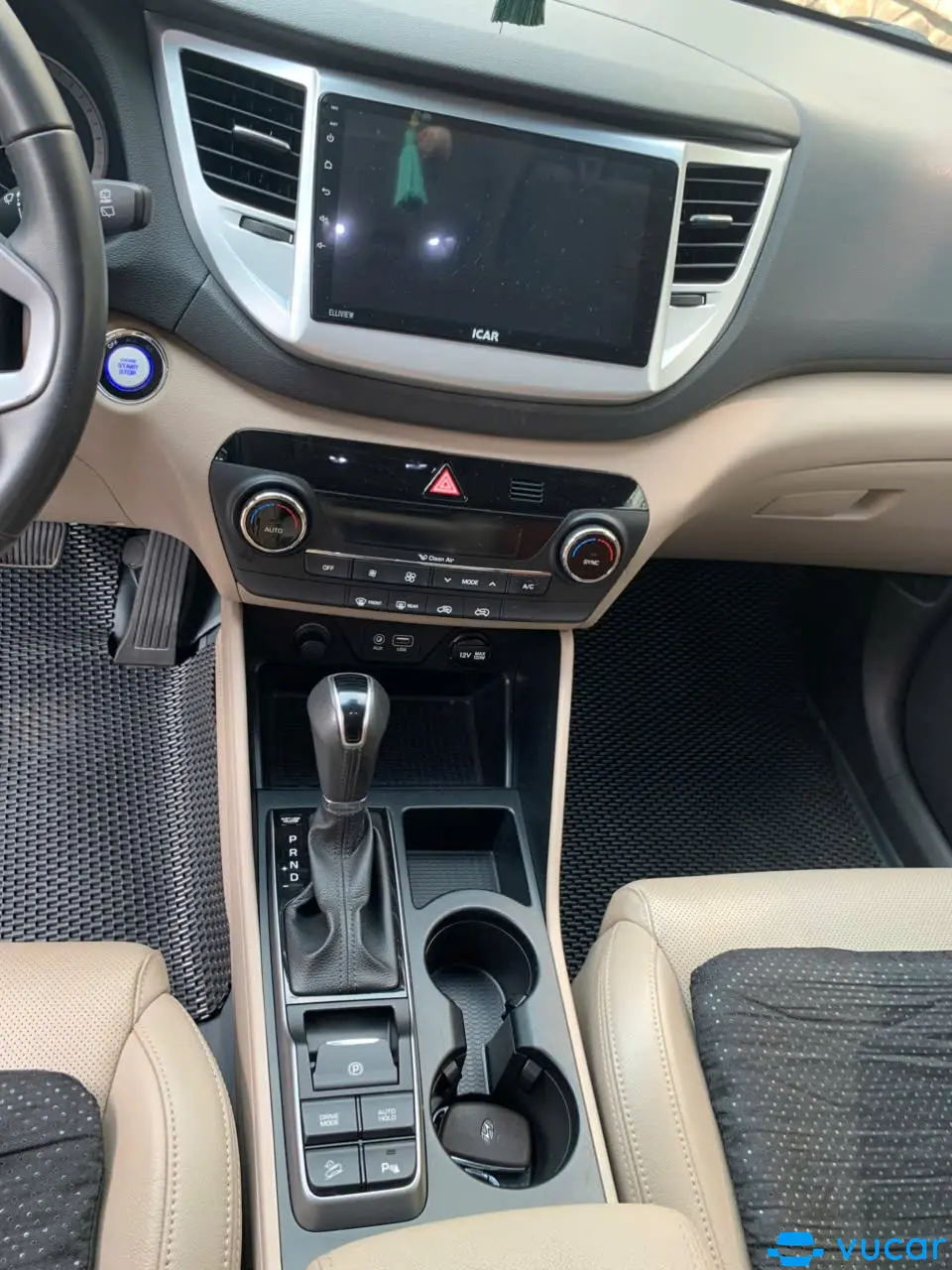 Hyundai Tucson 1.6 AT Turbo 2018 - Nội thất 3