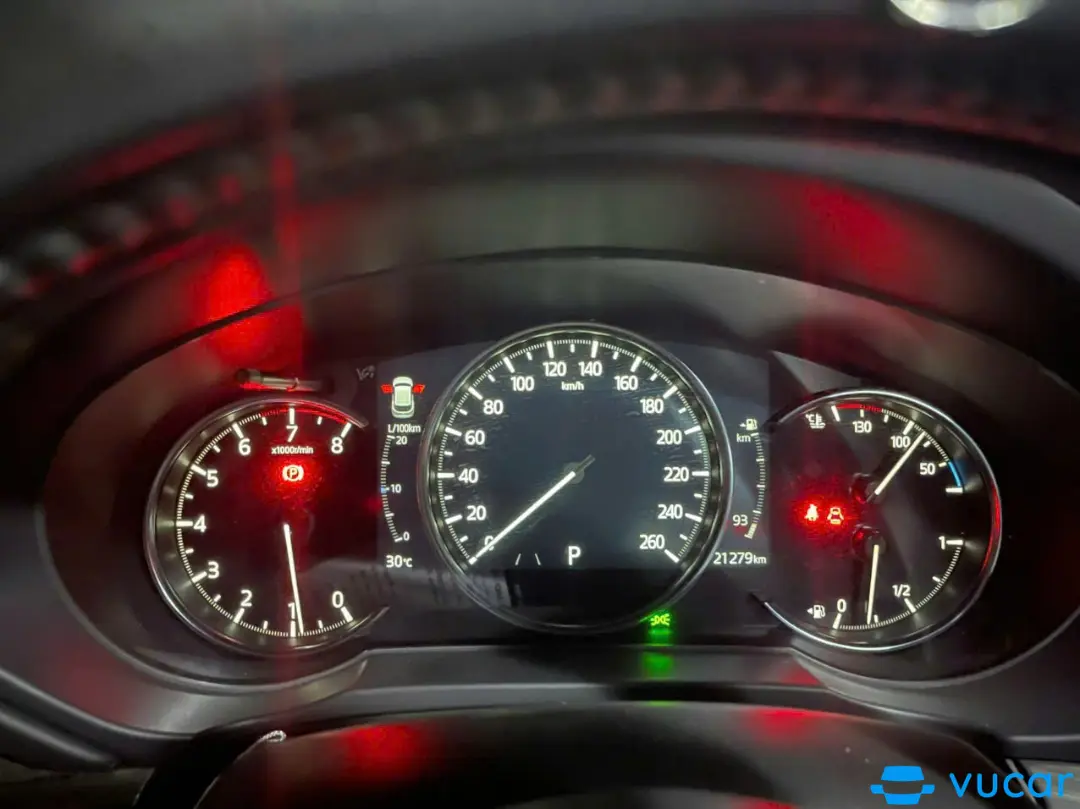 Mazda Cx5 Premium 2.0AT Active 2023 - Nội thất 1