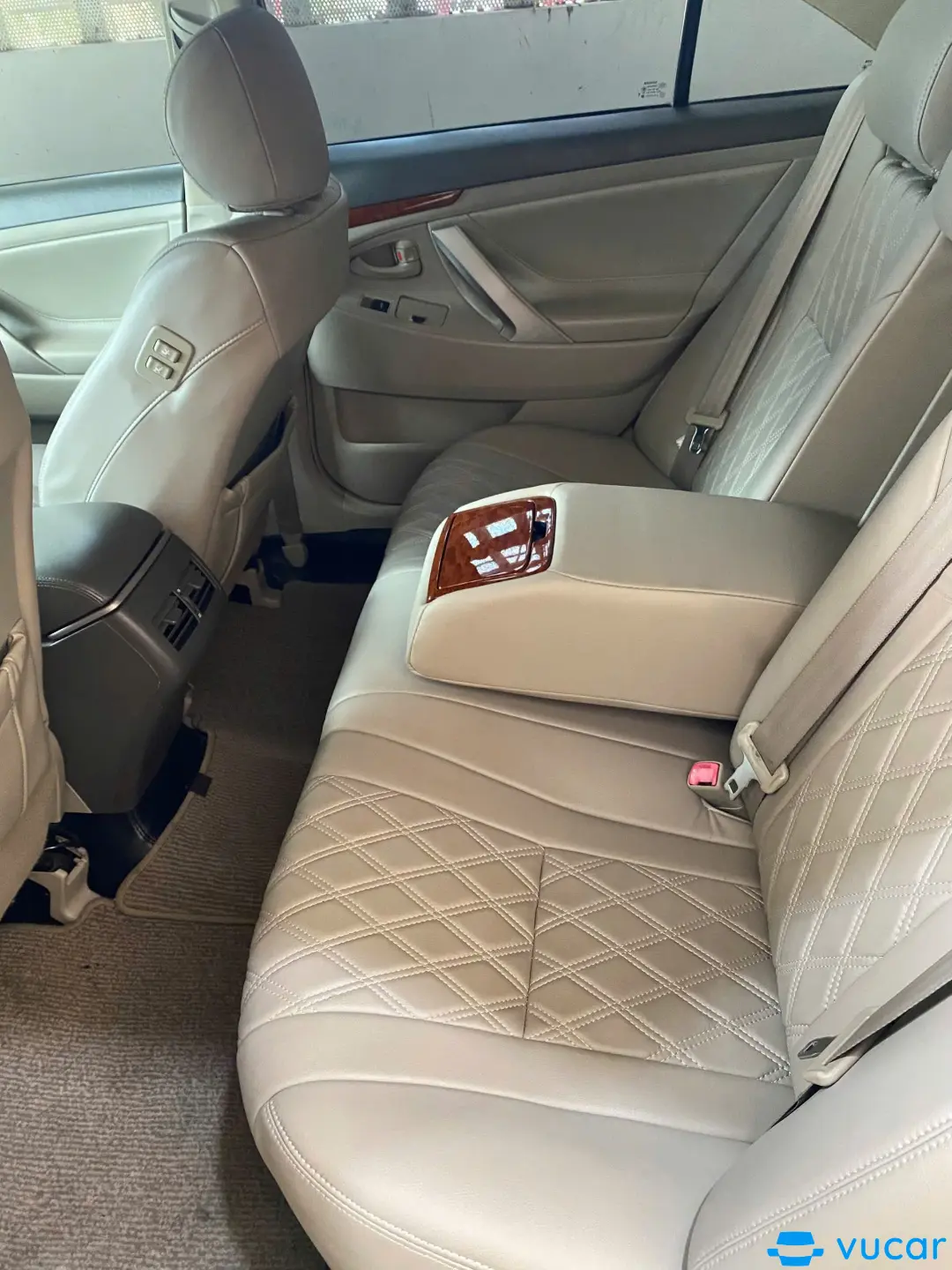 Toyota Camry 2.4G 2009 - Nội thất 2