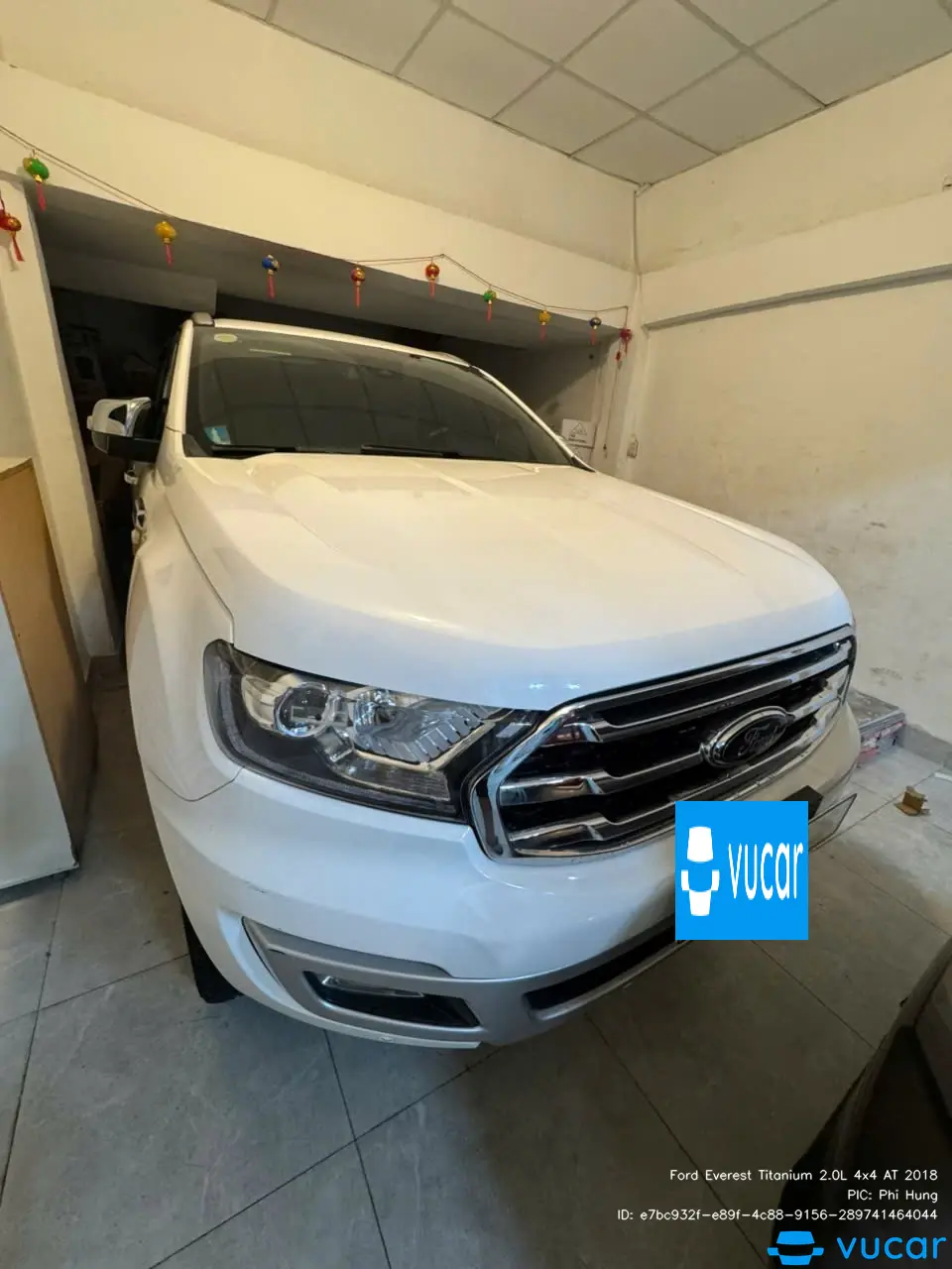 Ảnh xe Ford Everest Titanium 2.0L 4x4 AT 2018 - ảnh 2