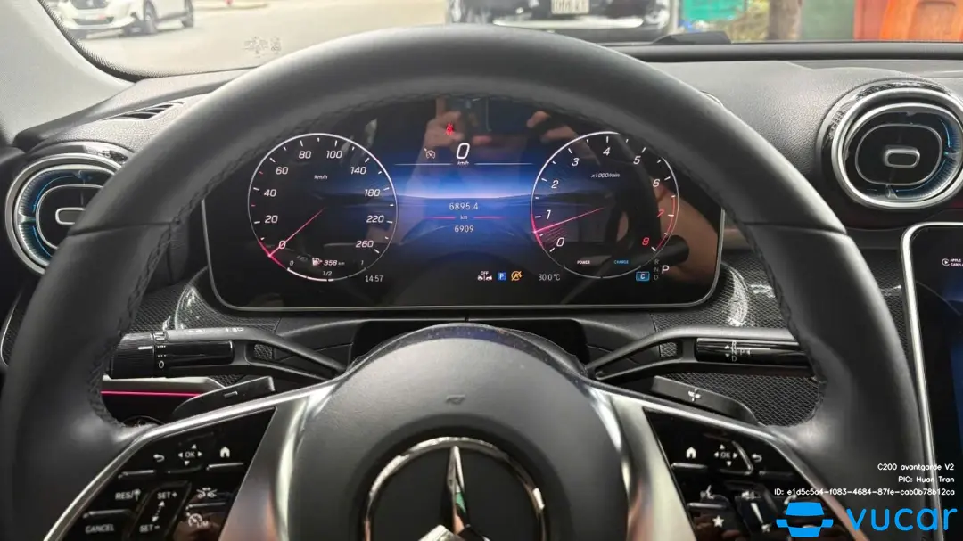Mercedes C class C200 Avantgarde 2025 - Nội thất 1
