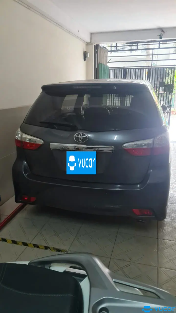Toyota Wish 2.0 AT 2008 - Ngoại thất 1
