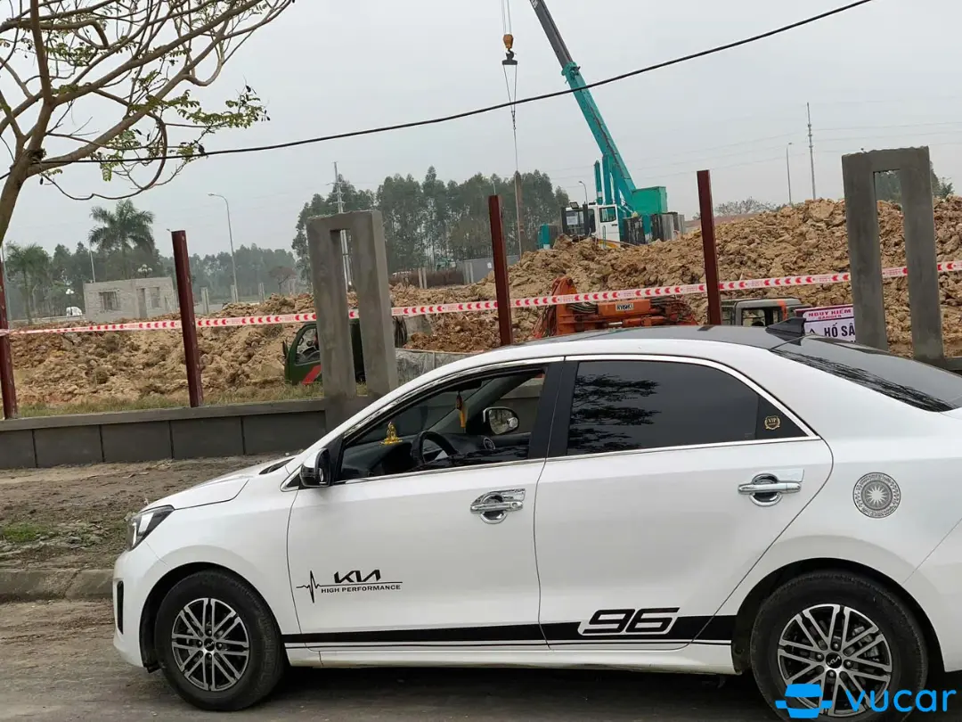 Kia Soluto 1.4 MT Deluxe 2022 - Ngoại thất 5