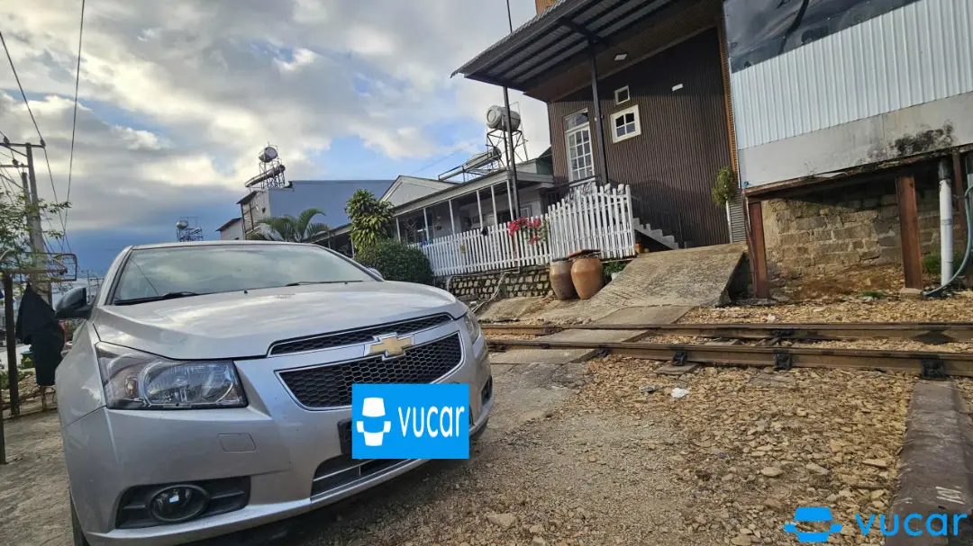 Ảnh xe Chevrolet Cruze LS 1.6 MT 2014