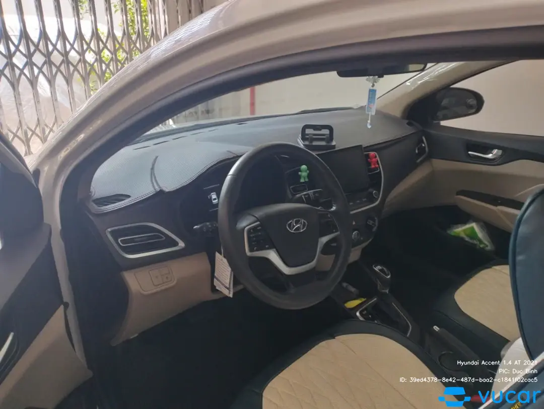 Hyundai Accent 1.4 AT 2021 - Nội thất 2