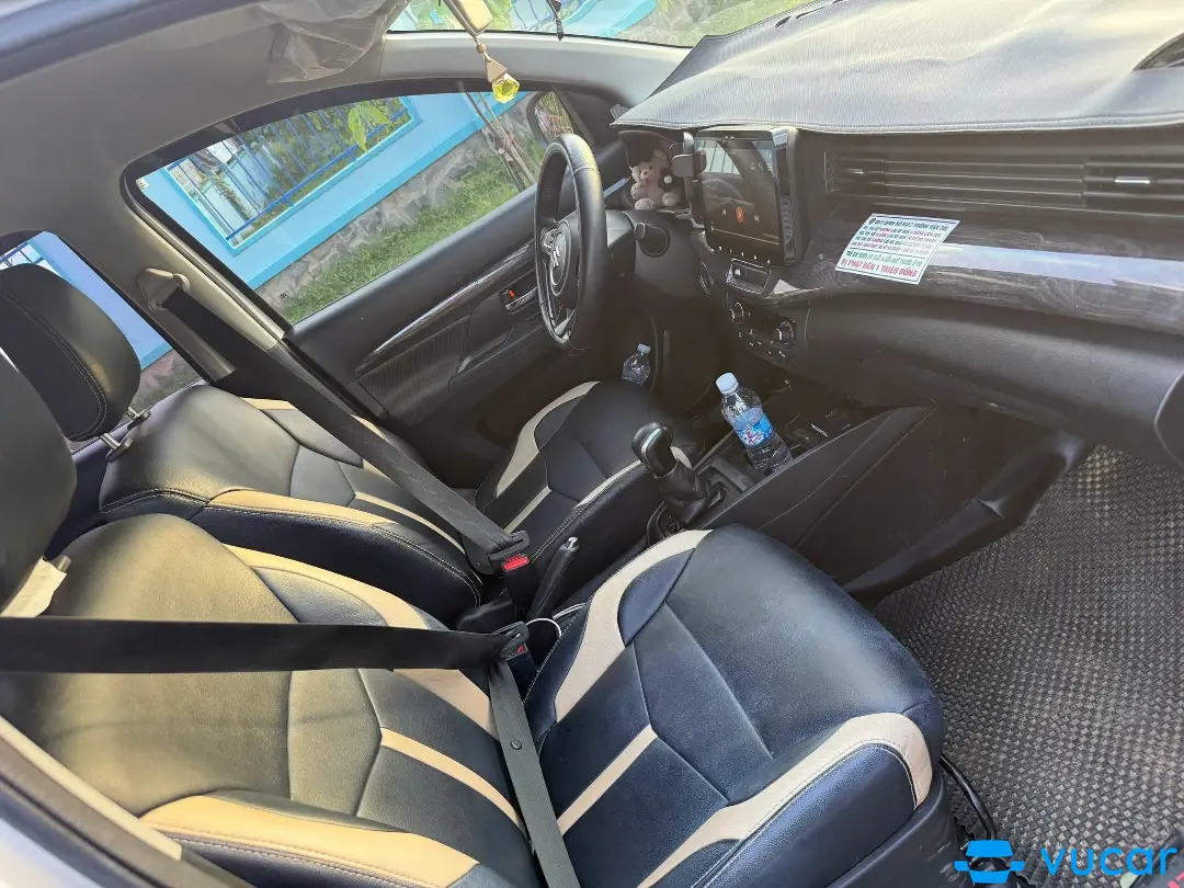 Suzuki Ertiga Hybrid 1.5 AT 2022 - Nội thất 4