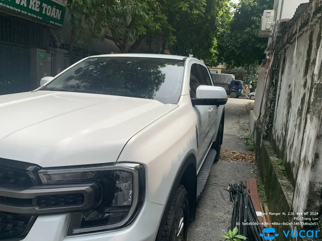 Ảnh xe Ford Ranger XLS 2.0L 4x2 AT 2024 - ảnh 1