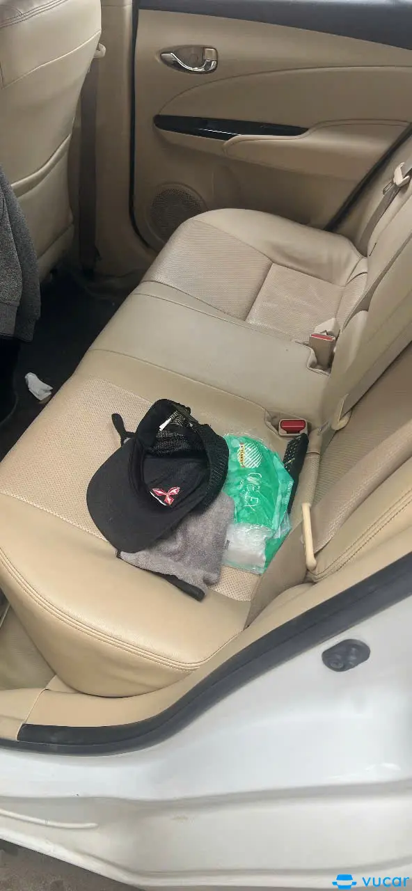 Toyota Vios 1.5G CVT 2021 - Nội thất 2