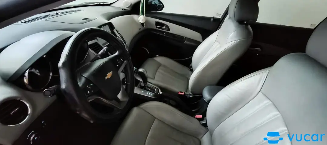 Chevrolet Cruze LTZ 1.8 AT 2015 - Nội thất 4