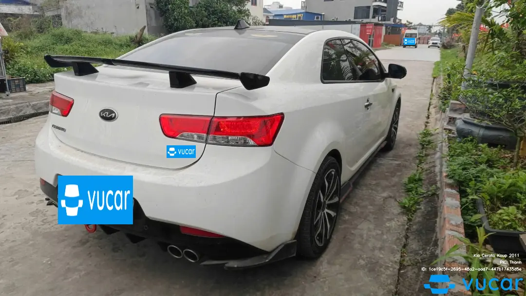 Kia Cerato Koup 2011  - Ngoại thất 8