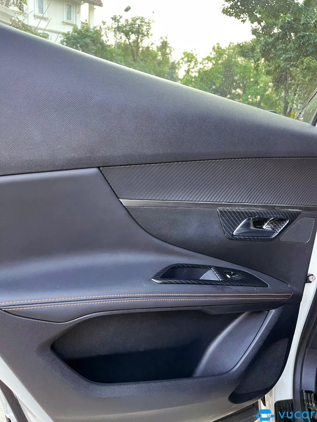 Peugeot 3008 1.6 AT 2019 - Nội thất 4