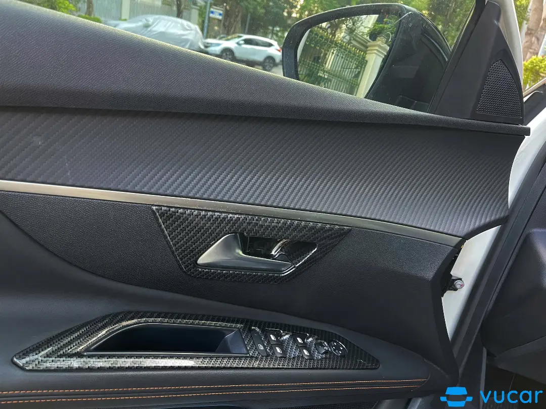Peugeot 3008 1.6 AT 2019 - Nội thất 6