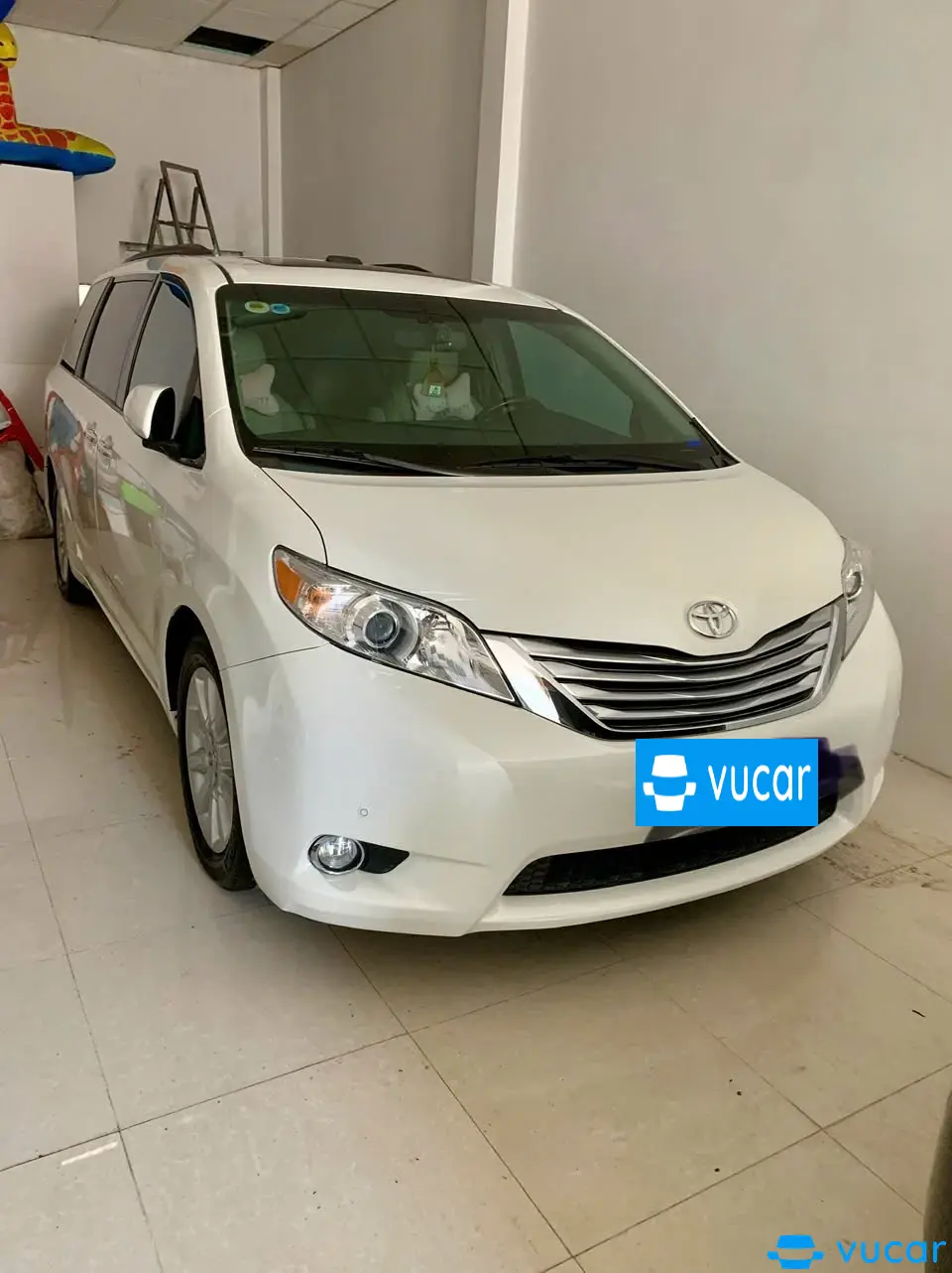 Toyota Sienna Limited 3.5 2010 - Ngoại thất 3