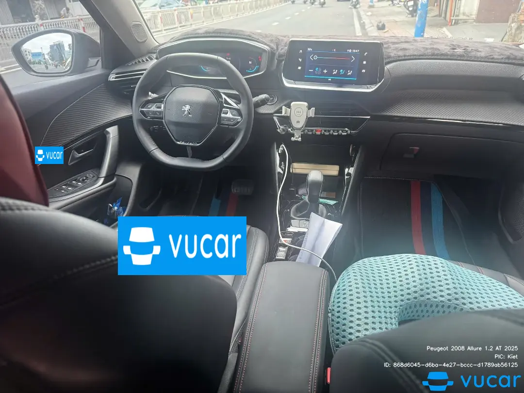 Peugeot 2008 Allure 1.2 AT 2025 - Nội thất 1