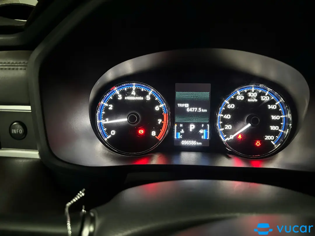 Mitsubishi Xpander Premium 1.5 AT 2022 - Nội thất 1