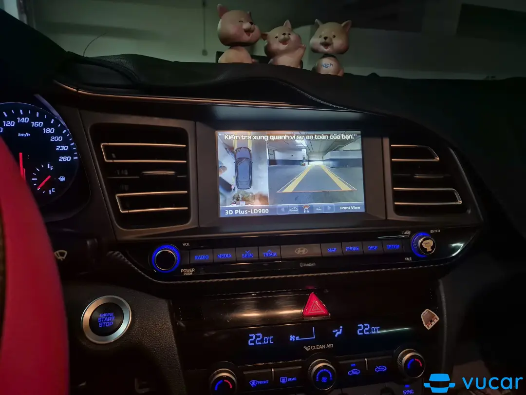 Hyundai Elantra Sport 1.6 AT 2020 - Nội thất 3