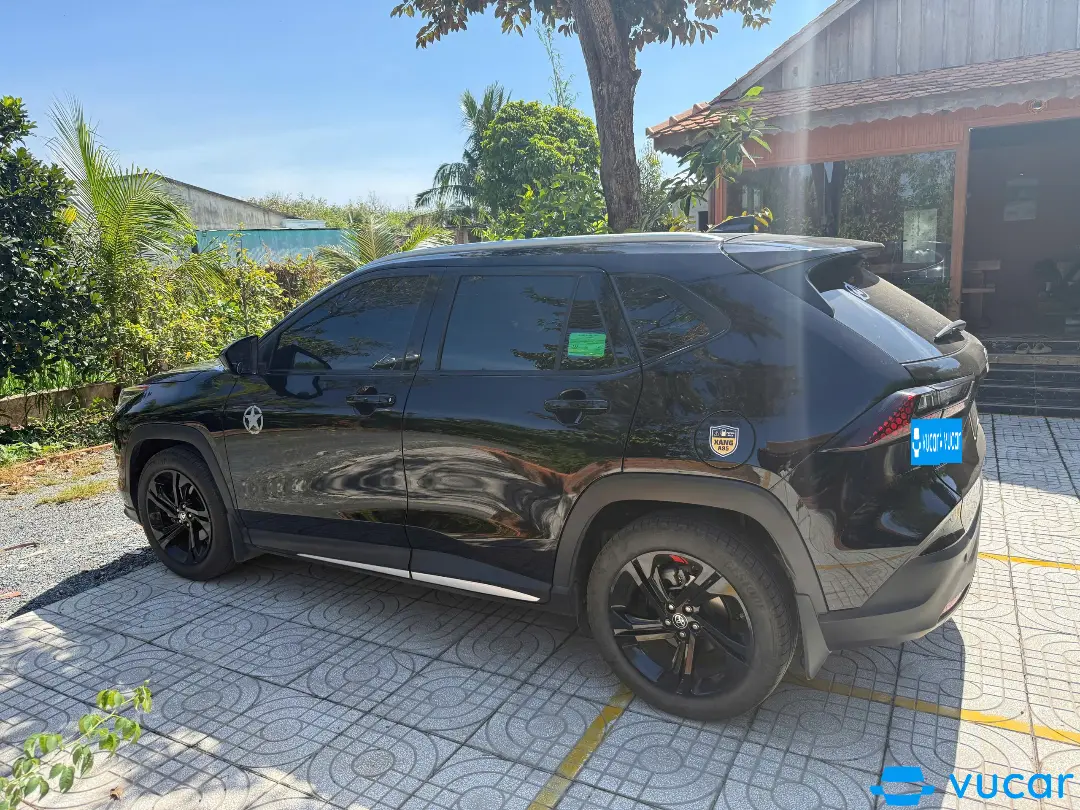 Toyota Yaris cross 1.5 D-CVT 2023 - Ngoại thất 4