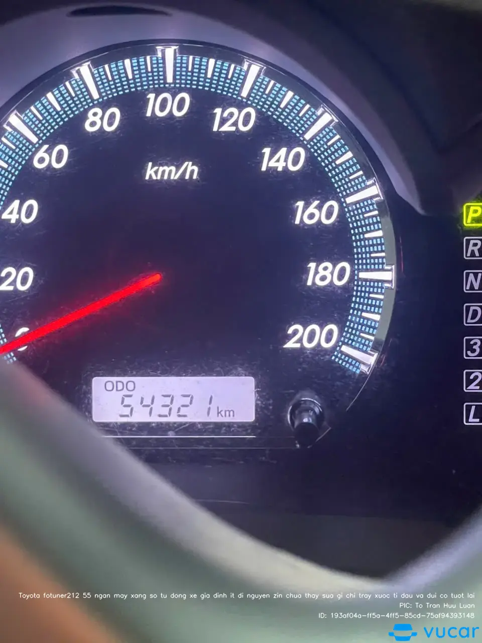 Toyota fotuner212 55 ngàn máy xăng số tự động xe gia đình ít đi nguyên zin chưa thay sữa gì chỉ trầy xước tí dầu và đui có tuốt lại - Nội thất 13