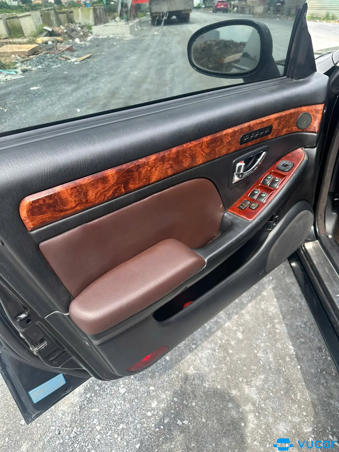 Huynh dai XG 300 2004  - Nội thất 5