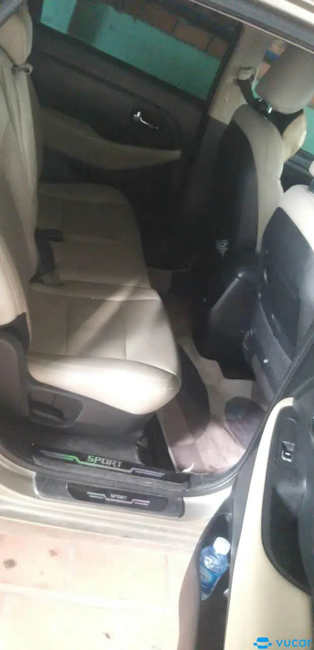 kia rondo 2018 số sàn máy xăng - Nội thất 1