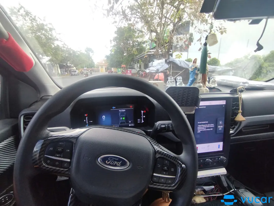 Ford Ranger XLS 2.0L 4x4 AT 2023 - Nội thất 1