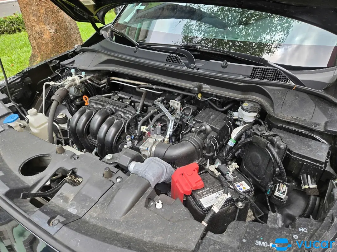Honda HRV G 2025 - Khoang động cơ 1