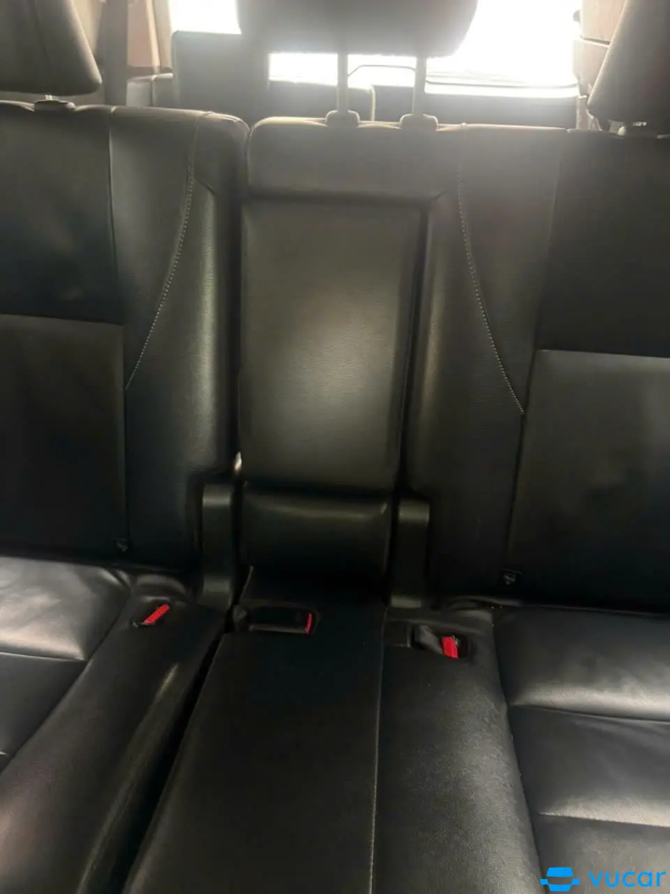 Toyota Fortuner 2.4L 4x2 AT 2022 - Nội thất 3