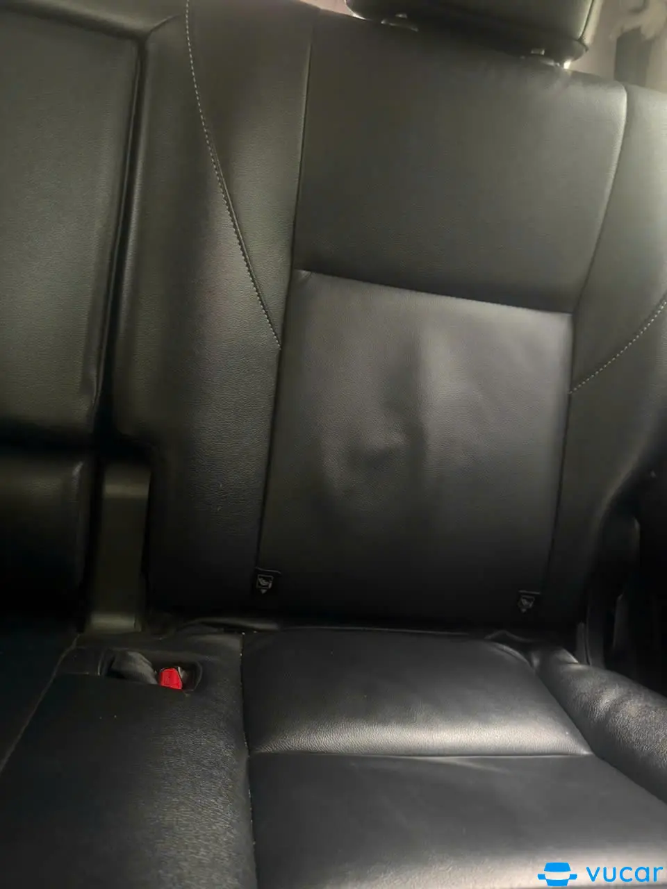 Toyota Fortuner 2.4L 4x2 AT 2022 - Nội thất 4