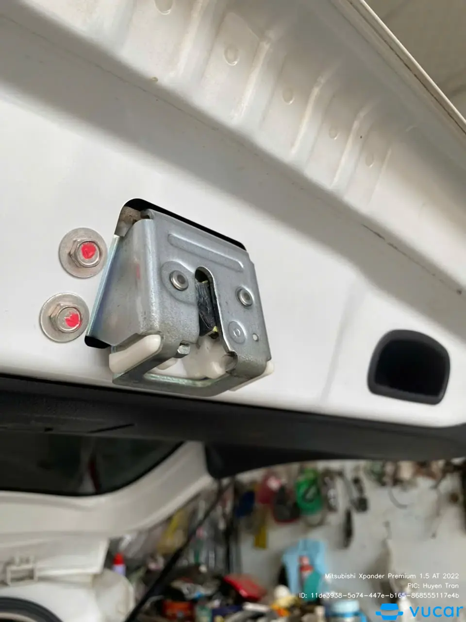 Mitsubishi Xpander Premium 1.5 AT 2022 - Khoang động cơ 2