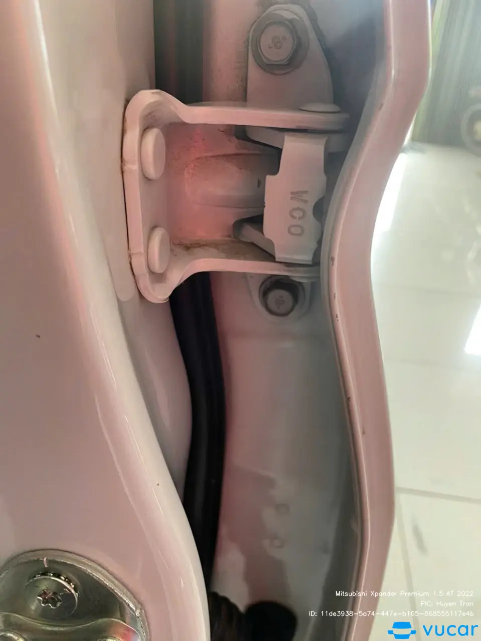 Mitsubishi Xpander Premium 1.5 AT 2022 - Khoang động cơ 3