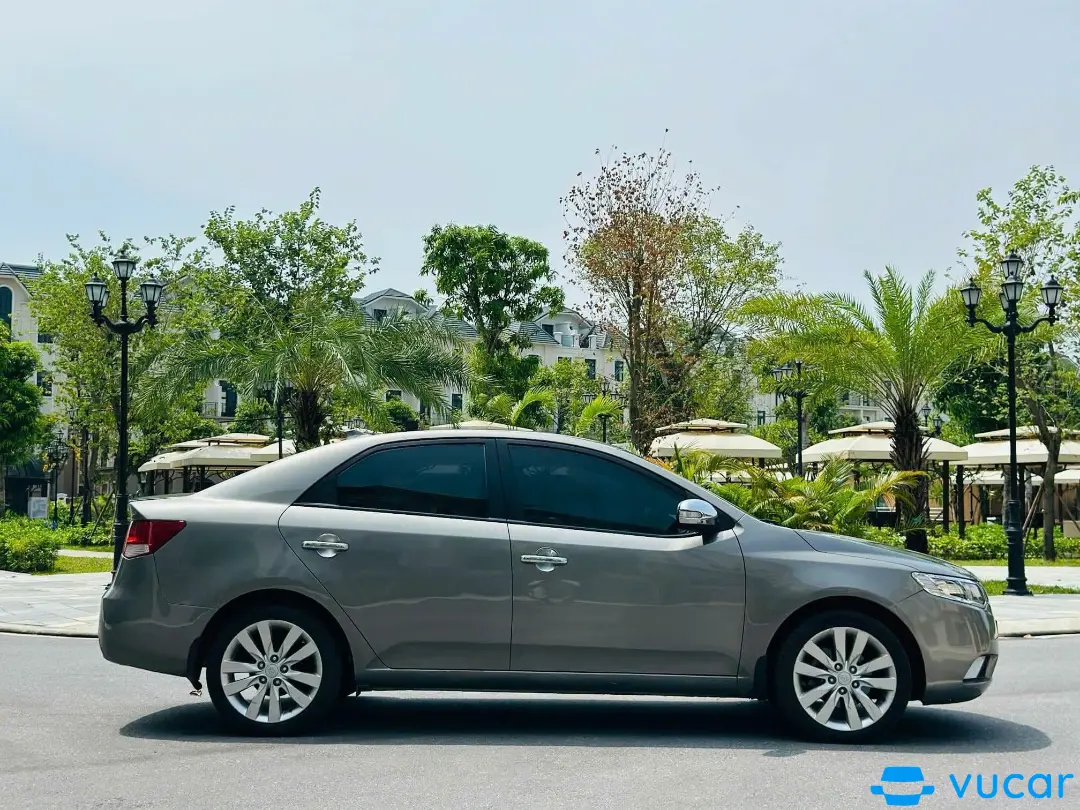 Kia Cerato 1.6 AT 2009 - Ngoại thất 3