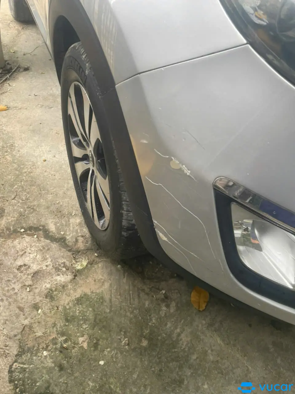 Kia Sportage 2.0 AT 2011 - Ngoại thất 9