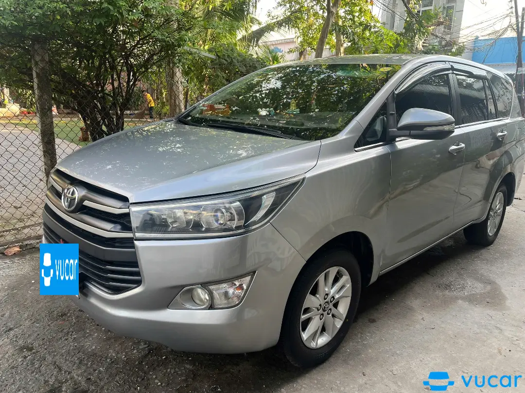 Toyota Innova 2016 2.0E - Ngoại thất 4