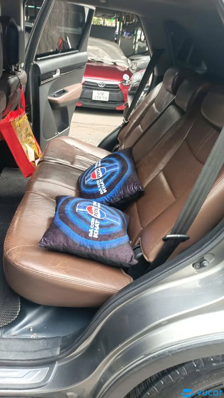 Kia Sorento Limited 2.0 AT 2010 - Nội thất 4