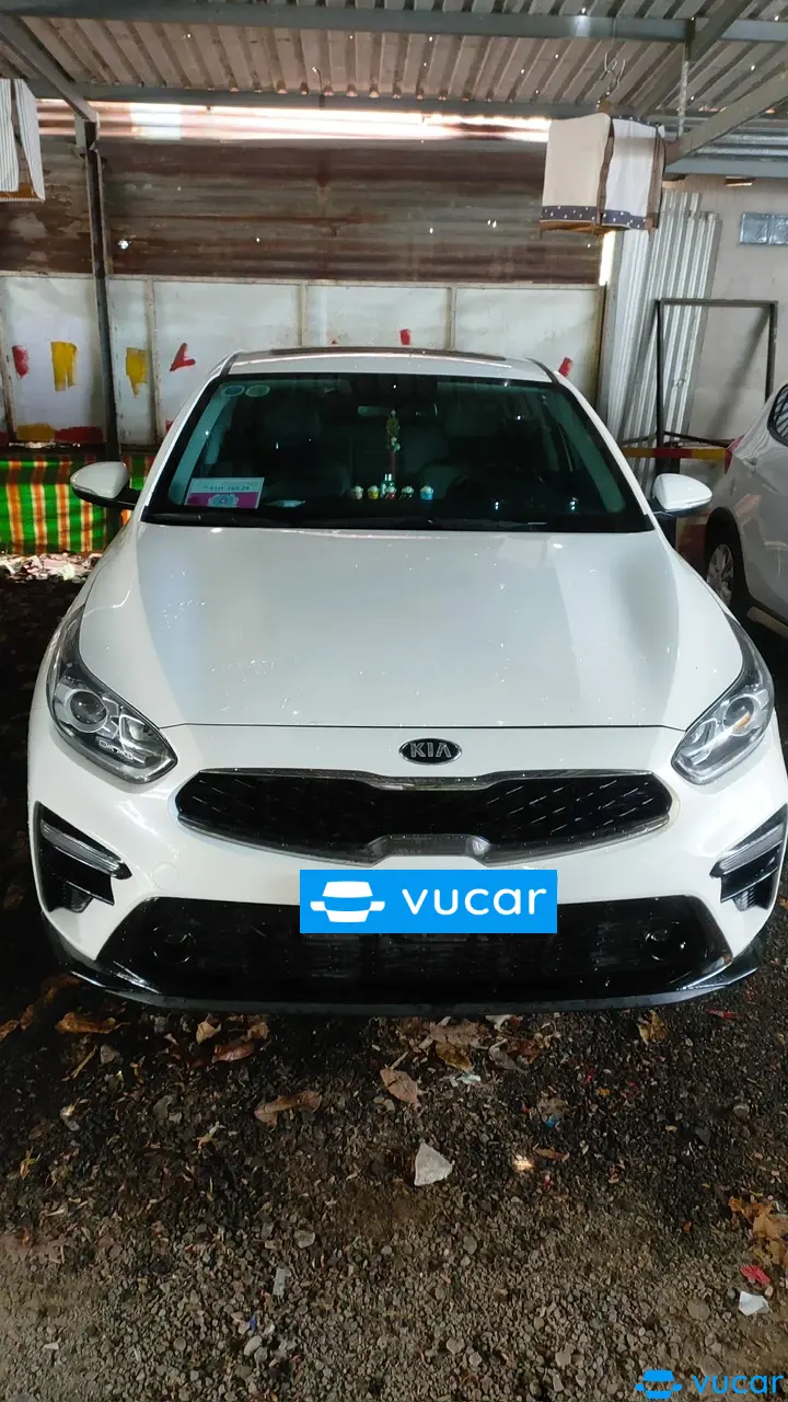 Kia Cerato 1.6 AT Luxury 2019 - Ngoại thất 8