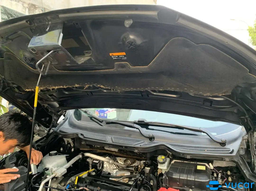 Ford Ecosport Titanium 1.5L AT 2016 - Khoang động cơ 1