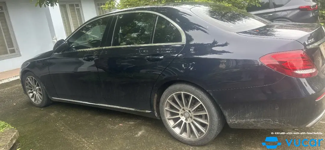 Mercedes E class  2016 - Ngoại thất 8