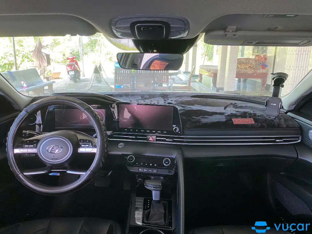 Huyndai Elantra 1.6at bản đặc biệt, N/A 2023 - Nội thất 2