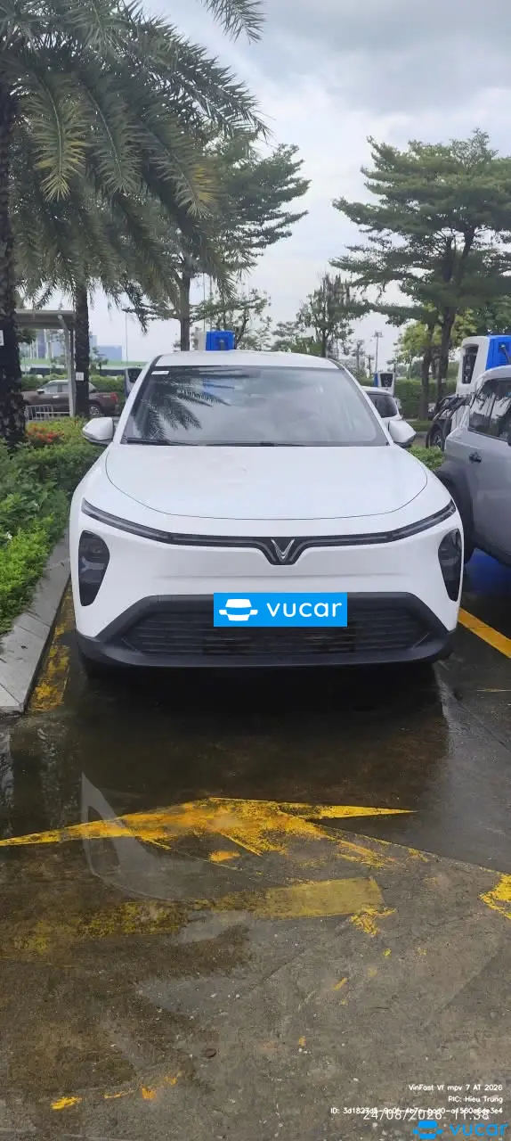 Ảnh xe VinFast Vf mpv 7 AT 2026 - ảnh 3