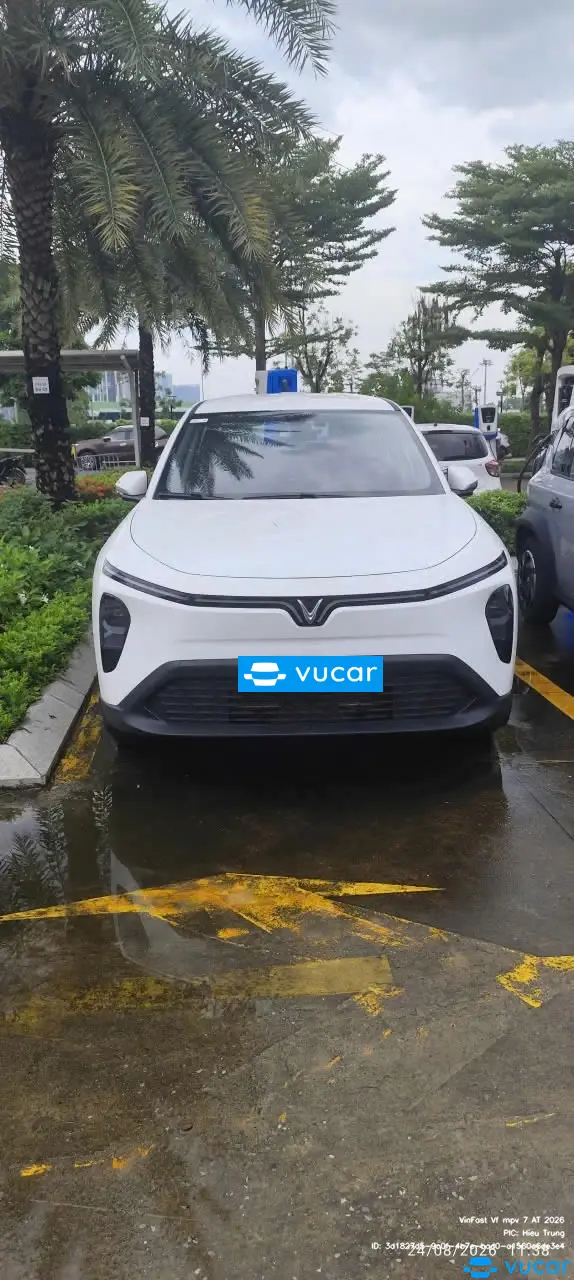 Ảnh xe VinFast Vf mpv 7 AT 2026 - ảnh 5