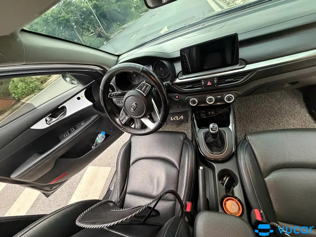 Kia Cerato 1.6 MT 2019 - Nội thất 7