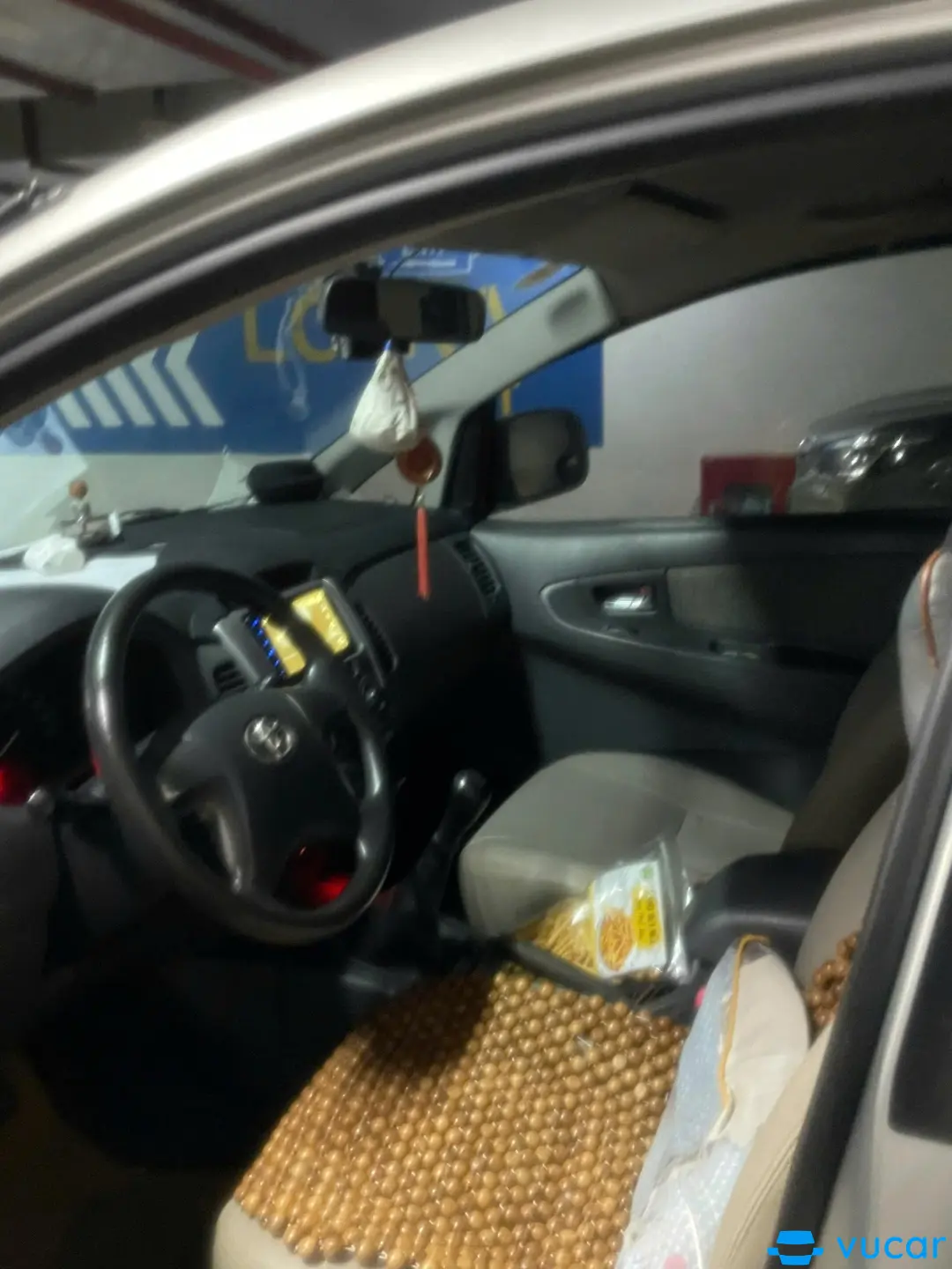 Toyota Innova 2.0E 2013 - Nội thất 2