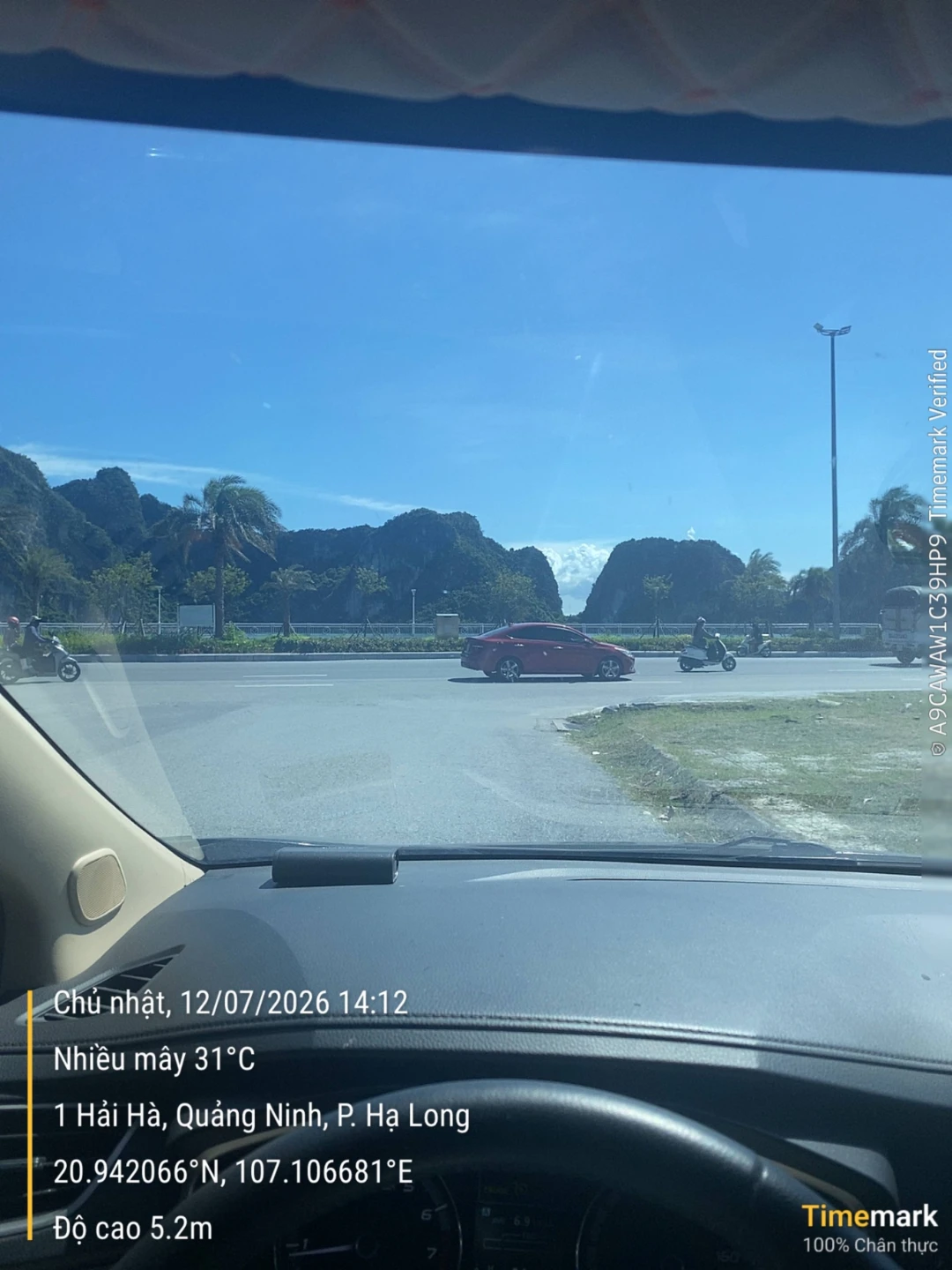 Mitsubishi Xpander 1.5 AT 2019 - Nội thất 1