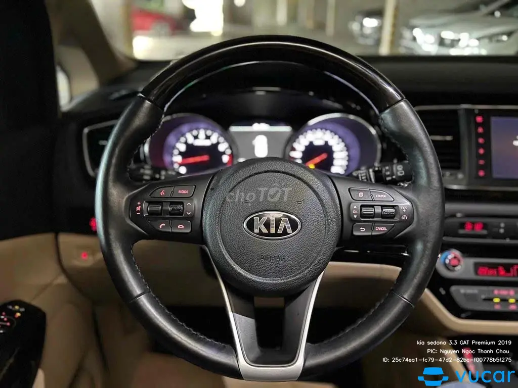 kia sedona 3.3 GAT Premium 2019 - Nội thất 4
