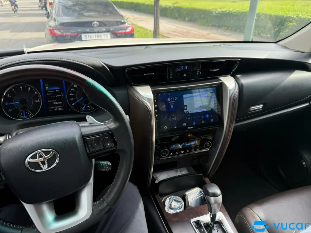 toyota fortuner 2019  - Nội thất 1