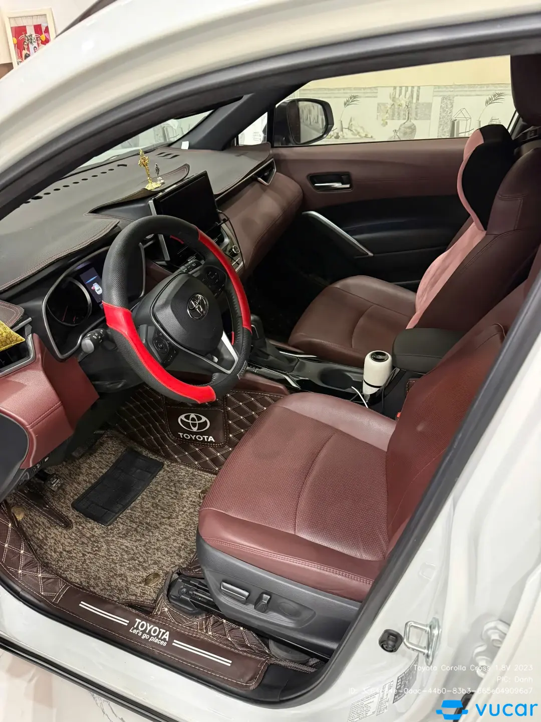 Toyota Corolla Cross 1.8V 2023 - Nội thất 3