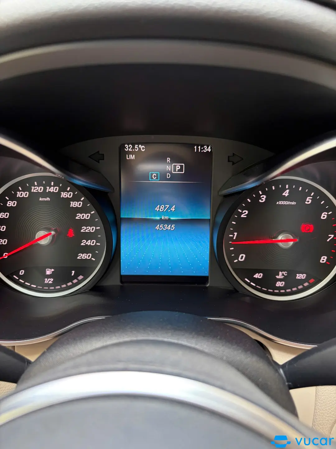 Mercedes C class C180 2019 - Nội thất 1